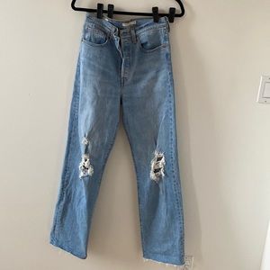 Levi’s Ribcage Straight Denim Jeans